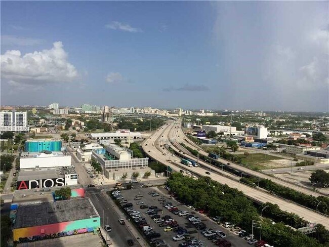 Building Photo - 1040 Biscayne Blvd