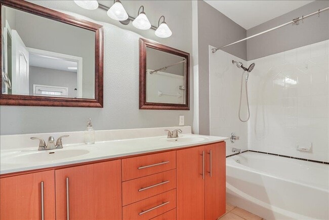 Building Photo - 11203 Ranch to Market Rd 2222