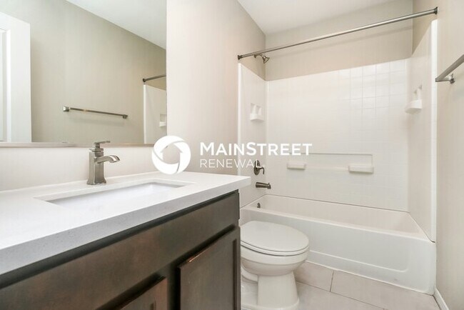 Building Photo - 3 Bedroom Pet-Friendly Home in Phoenix, AZ...