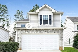 Building Photo - 3 Bedroom Pet-Friendly Home in LOCUST GROVE, GA with Main Street Renewal
