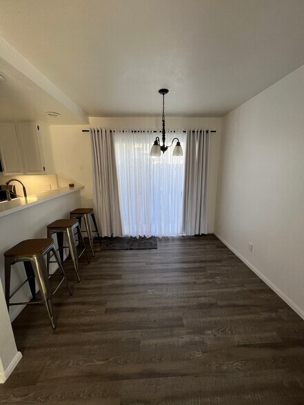 DINING SLIDE DOOR TO LR - 627 Coronado Ave