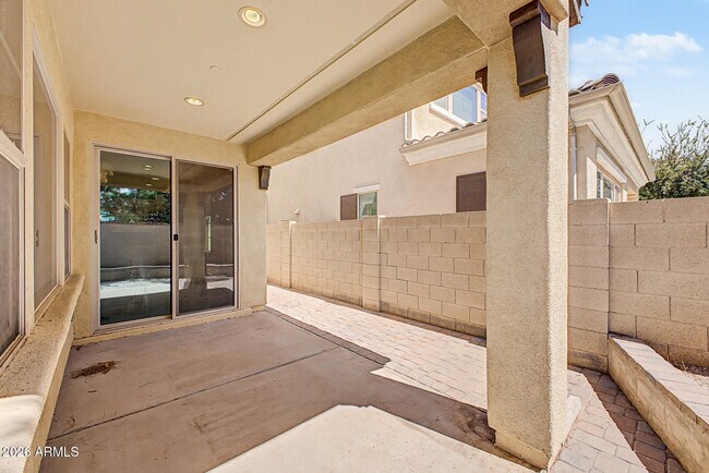 Building Photo - 4128 S Greythorne Way