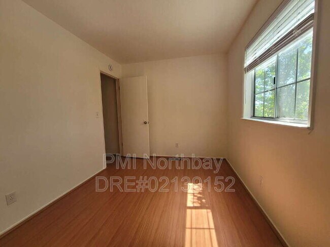 Building Photo - 2140 Woolner Ave