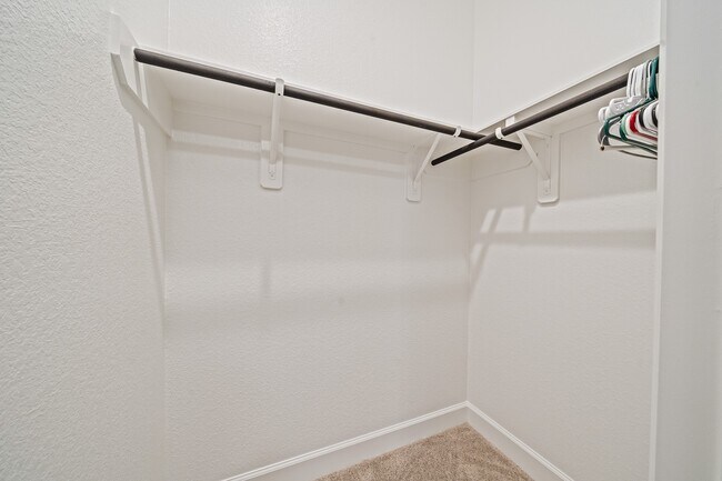 Building Photo - 31219 Star Lndg Rd