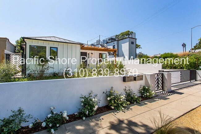 Building Photo - Federal Pearl Villas