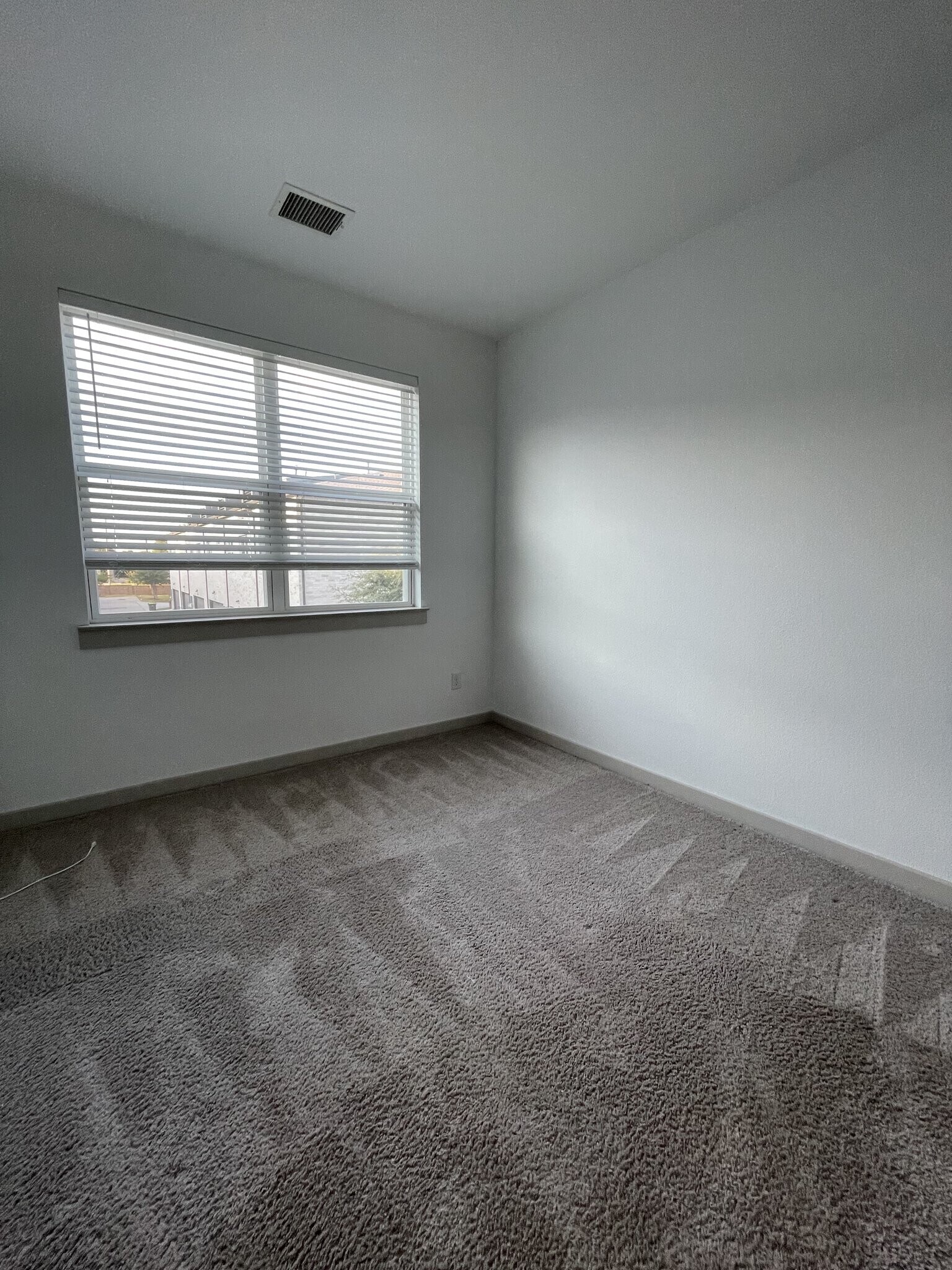 Building Photo - 1764 Thornton Dr