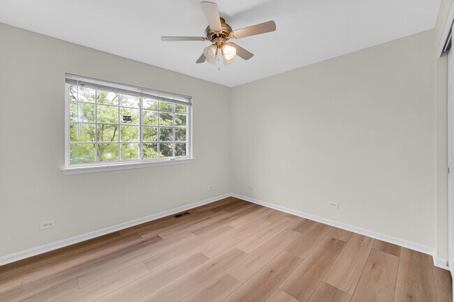 Building Photo - 1775 Kelberg Ave
