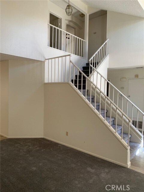 Building Photo - 14724 Santa Fe Trail