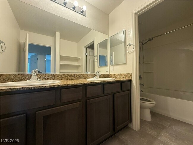 Building Photo - 2229 Mundare Dr
