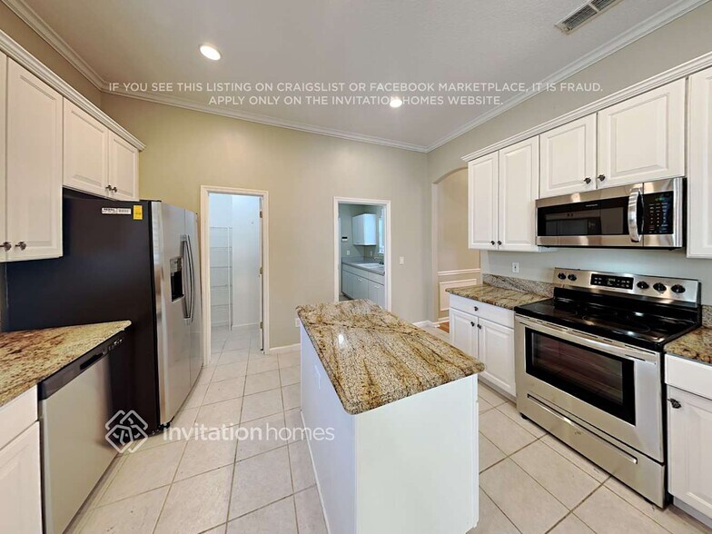 Building Photo - 212 Sweetbrier Branch Ln