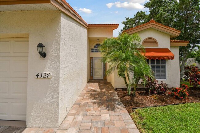 Building Photo - 4327 Murfield Dr E