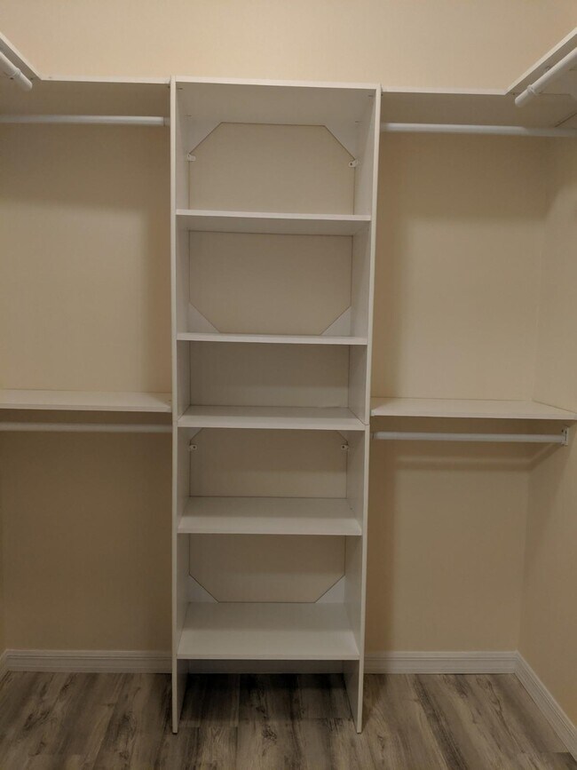 Building Photo - 23109 Harbour Vista Cir