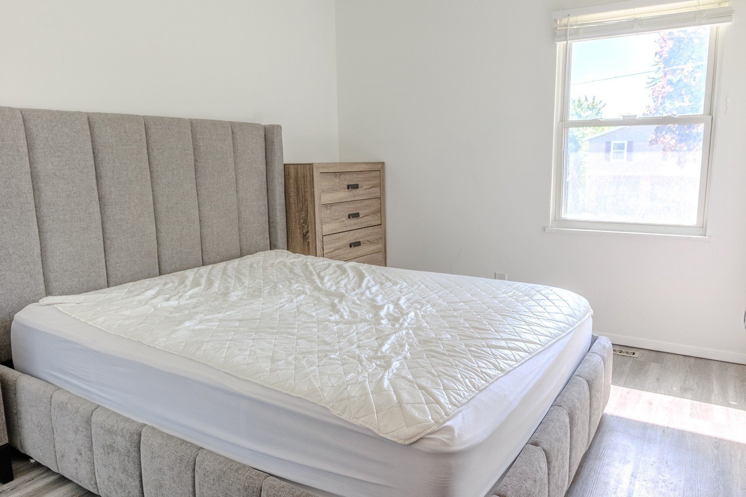 Building Photo - 8003 Evesborough Dr