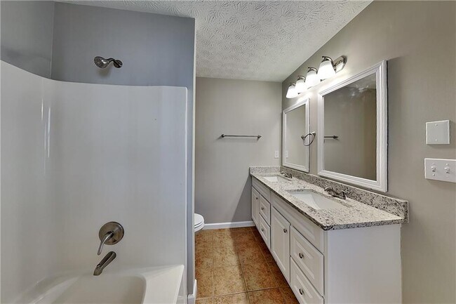 Building Photo - 1067 Athena Ct