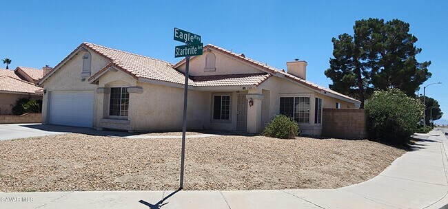 Building Photo - 2608 Starbrite Ave
