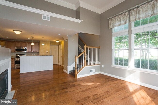 Building Photo - 15426 Rosemont Manor Dr