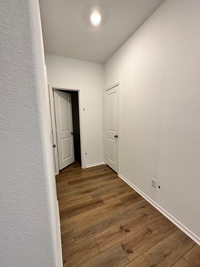 Building Photo - 112 Golden Grove Pky