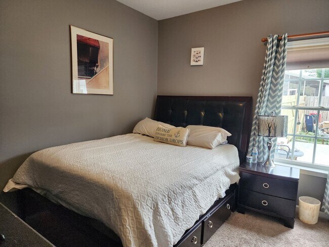 Building Photo - ~~~ LORDS CREEK ~~~