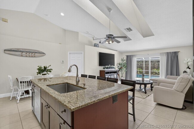 Building Photo - 1204 Mulberry Pl