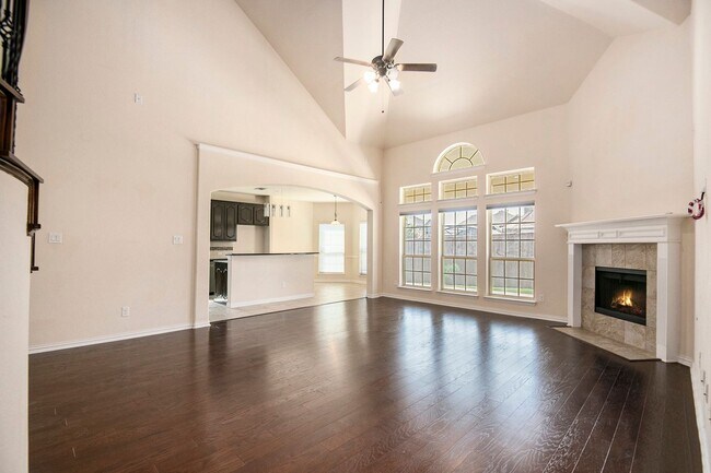 Building Photo - Discover your dream rental in Fort Worth, TX!