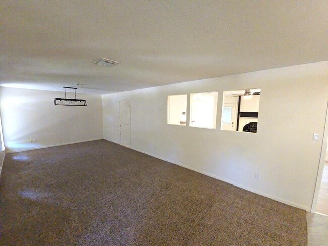 Building Photo - 12702 Ravensway Dr