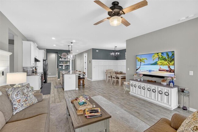 Building Photo - 12313 Prairie Valley Ln