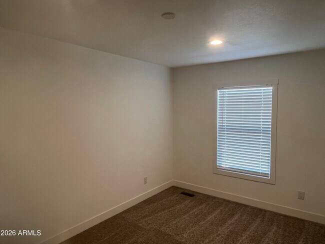 Building Photo - 22936 W Forest Pleasant Pl