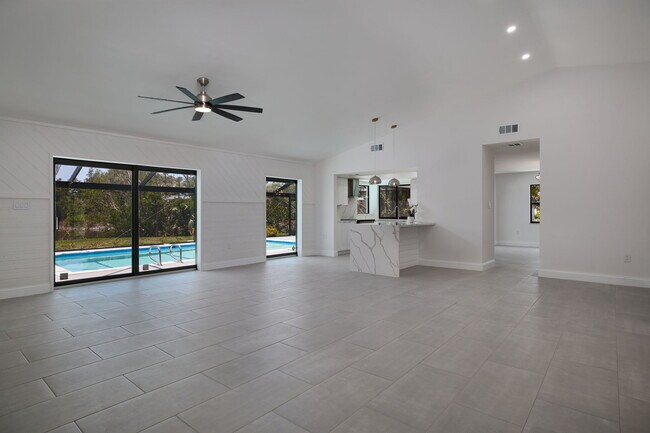 Building Photo - 9436 Sage Ct