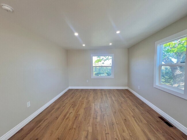 Building Photo - 1515 Stony Point Rd