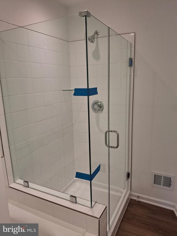 Building Photo - 612 Slick Terrace