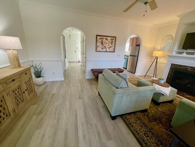 Building Photo - 1698 Low Country Pl