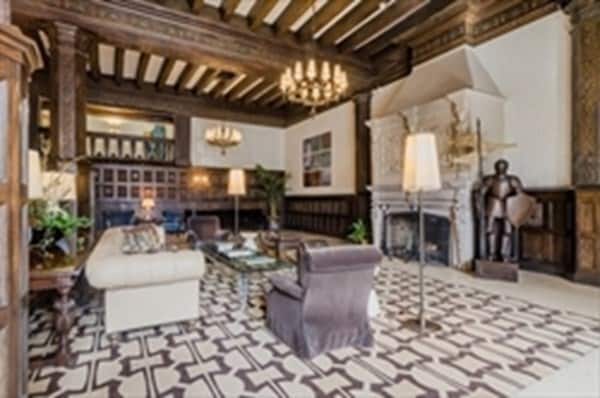 Building Photo - 20 Chapel St