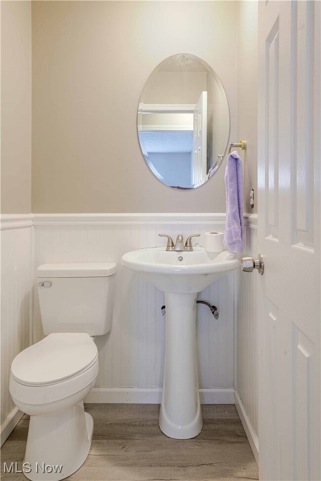 Building Photo - 27 Landings Way