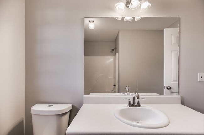 Building Photo - Villa Rica Rental