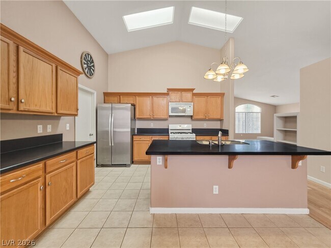 Building Photo - 1037 Blue Lantern Dr