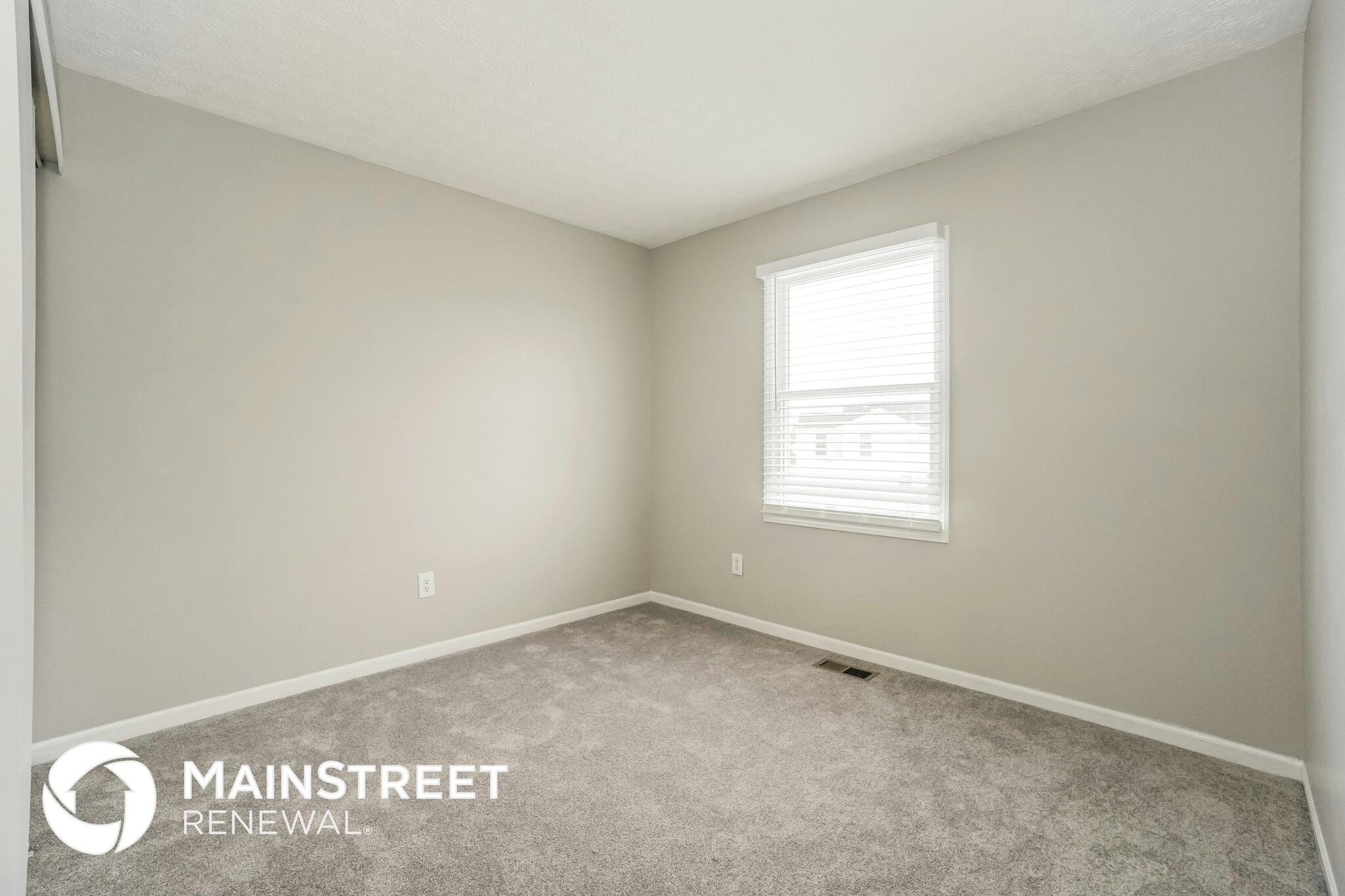 Building Photo - 3591 Pendent Ln