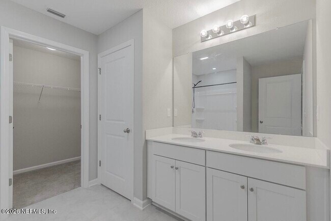Building Photo - 4948 Big Pine Dr