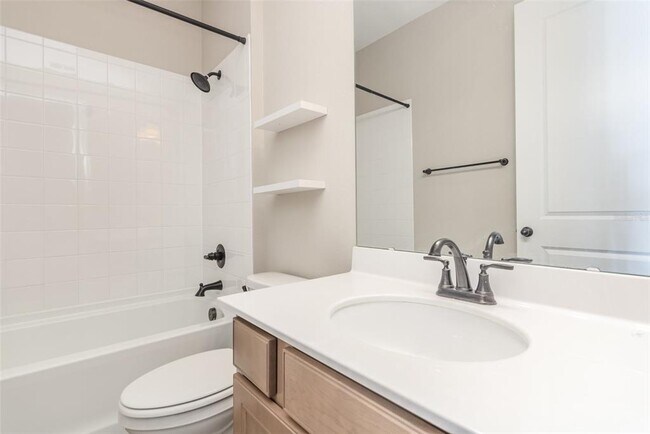 Building Photo - 4302 Southern Vis Lp