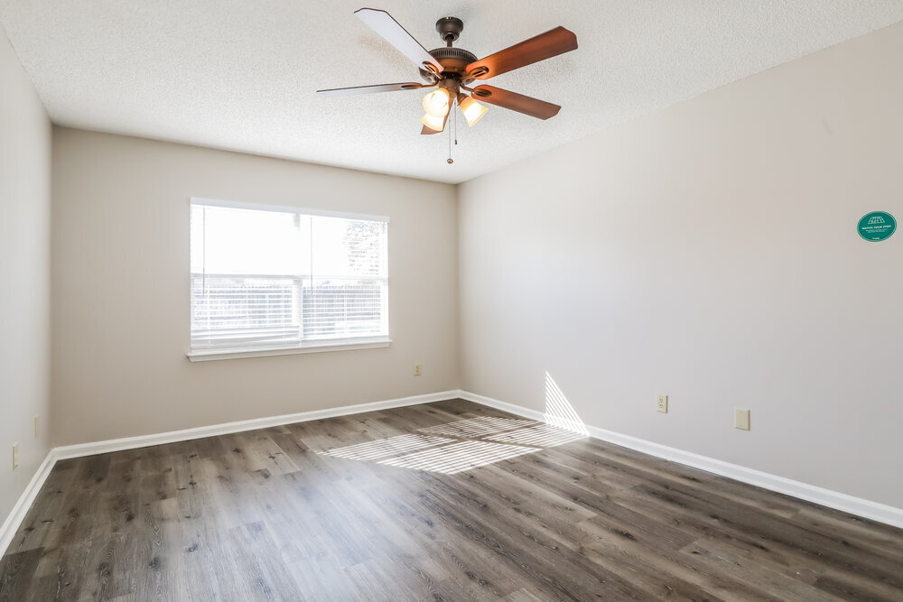 Building Photo - 3257 Fox Squirrel Dr