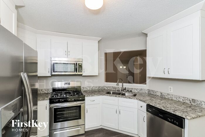 Building Photo - 6284 Sayre Dr NW