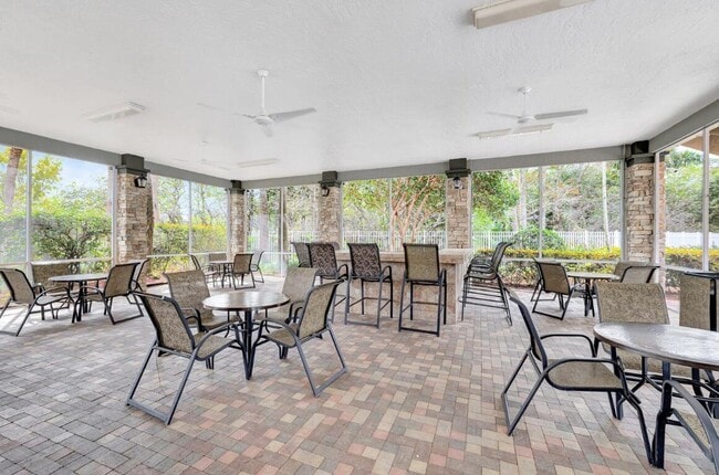 Building Photo - 7553 Greenville Cir