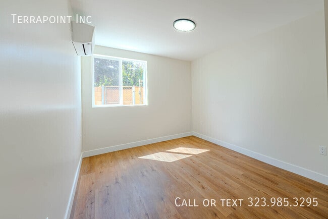 Building Photo - 456 S Breed St