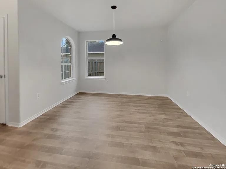 Building Photo - 3420 Rob Roy St