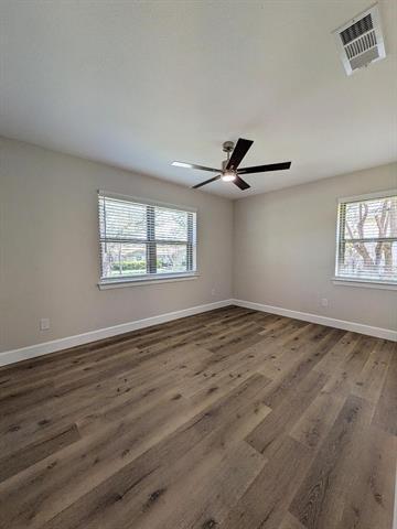 Building Photo - 1105 Sherwood Dr