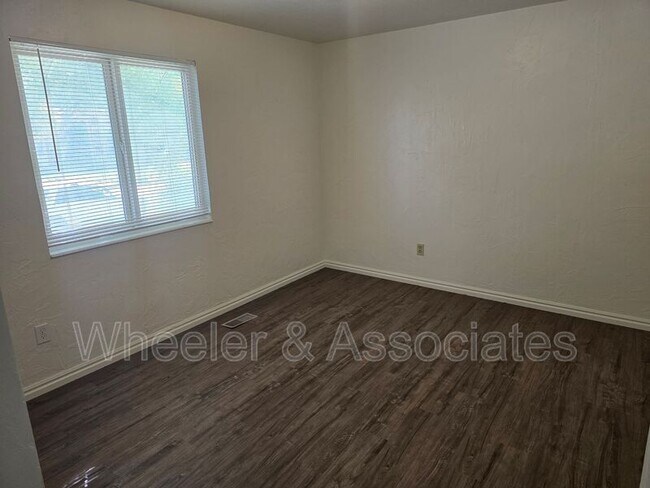 Building Photo - 6087 S 2475 W