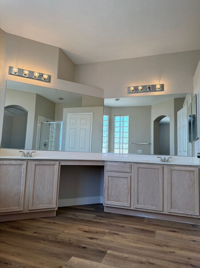 Building Photo - 4908 Sparkling Sky Ave