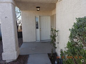 Building Photo - 8249 Illusion Ct