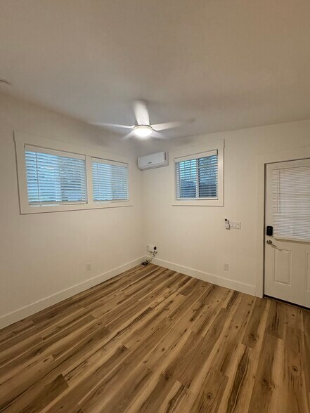 Building Photo - 1207 Humboldt St