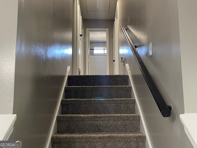 Building Photo - 7177 Hazelwood Dr