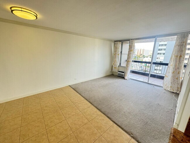 Building Photo - * $500 Credit Towards the First Month's Re...